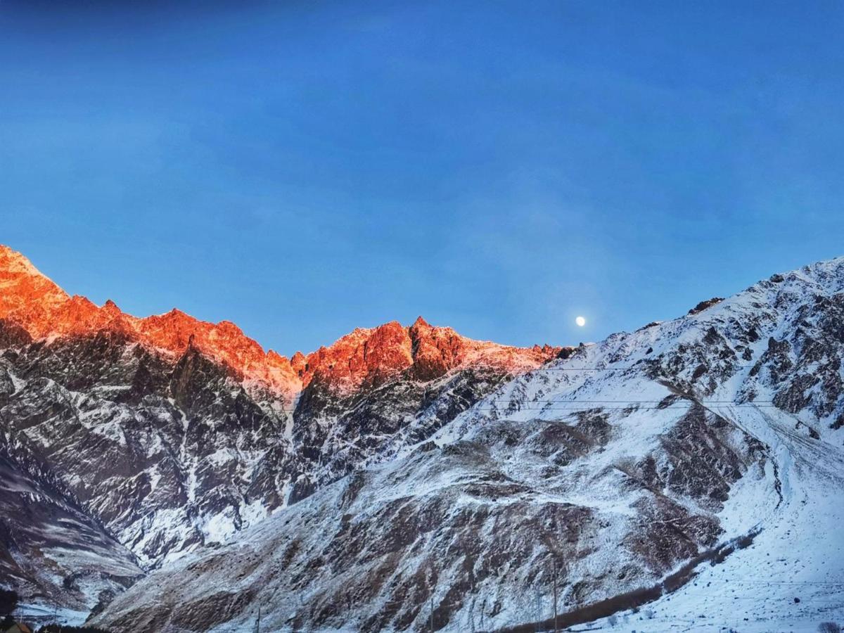 Hotel Diamond Kazbegi Exteriér fotografie