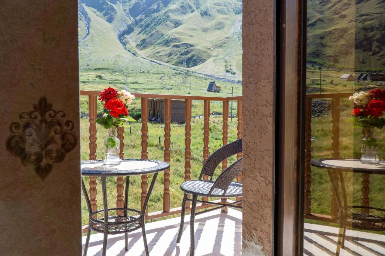 Hotel Diamond Kazbegi Exteriér fotografie