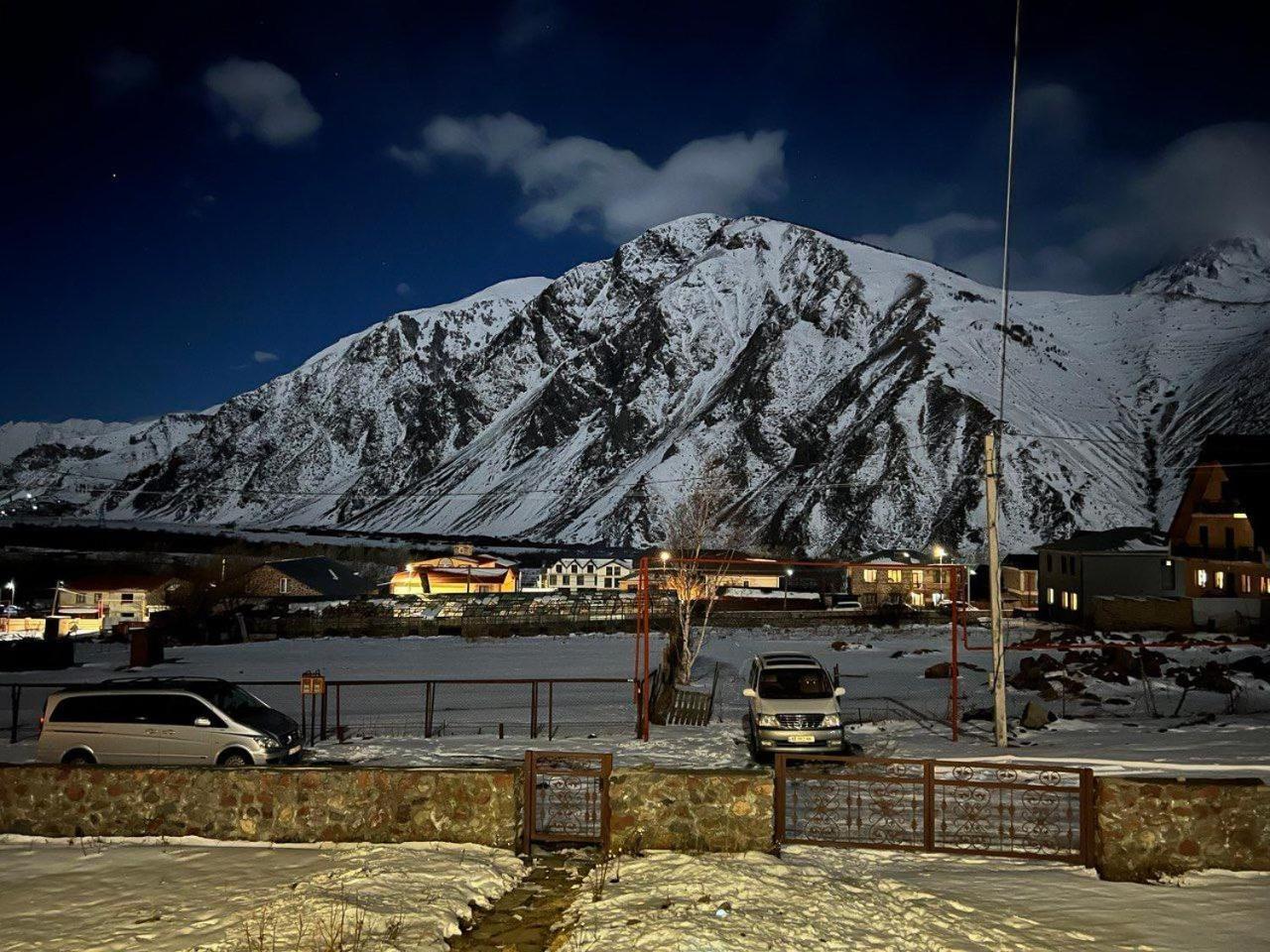 Hotel Diamond Kazbegi Exteriér fotografie